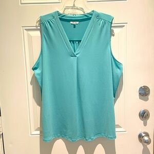 Maurices Teal Blue Sleeveless Top Size 1X V-Cut Flowy Casual Lightweight Pastel